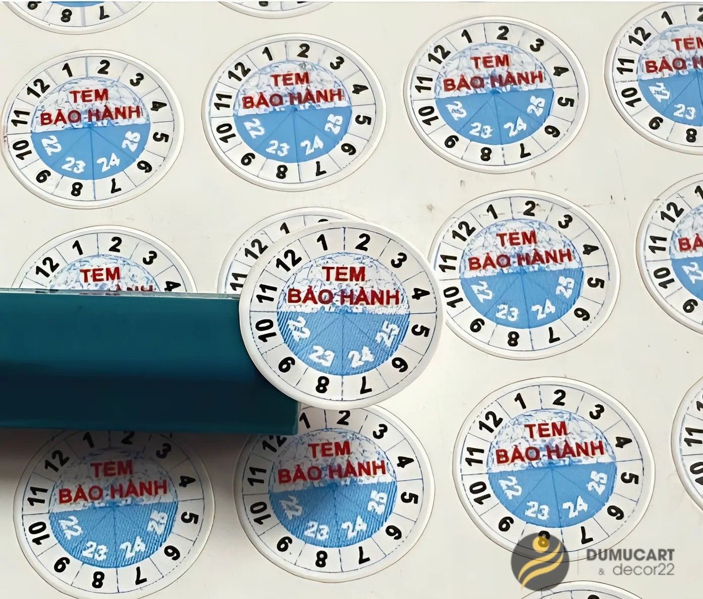 In tem nhãn decal bảo hành Đà Nẵng - In Du Mục 01