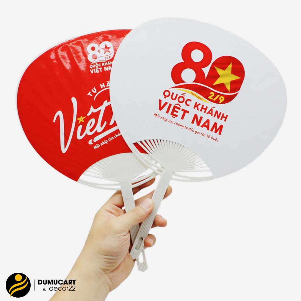 in quạt nhựa quảng cáo