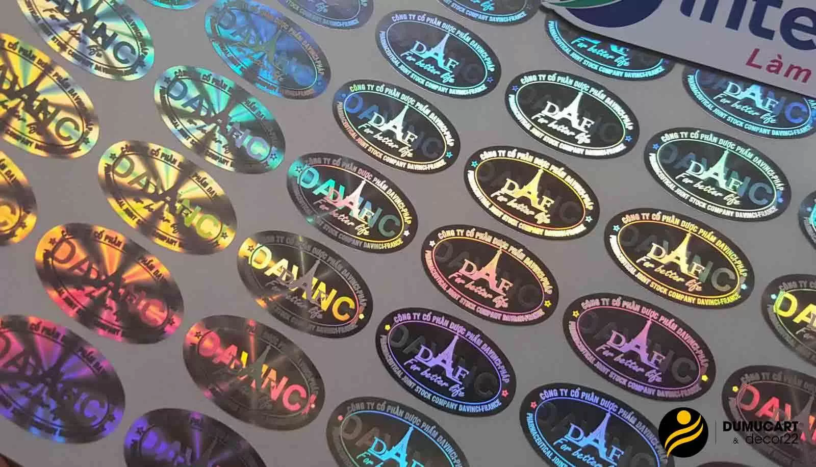 in tem vỡ 7 màu