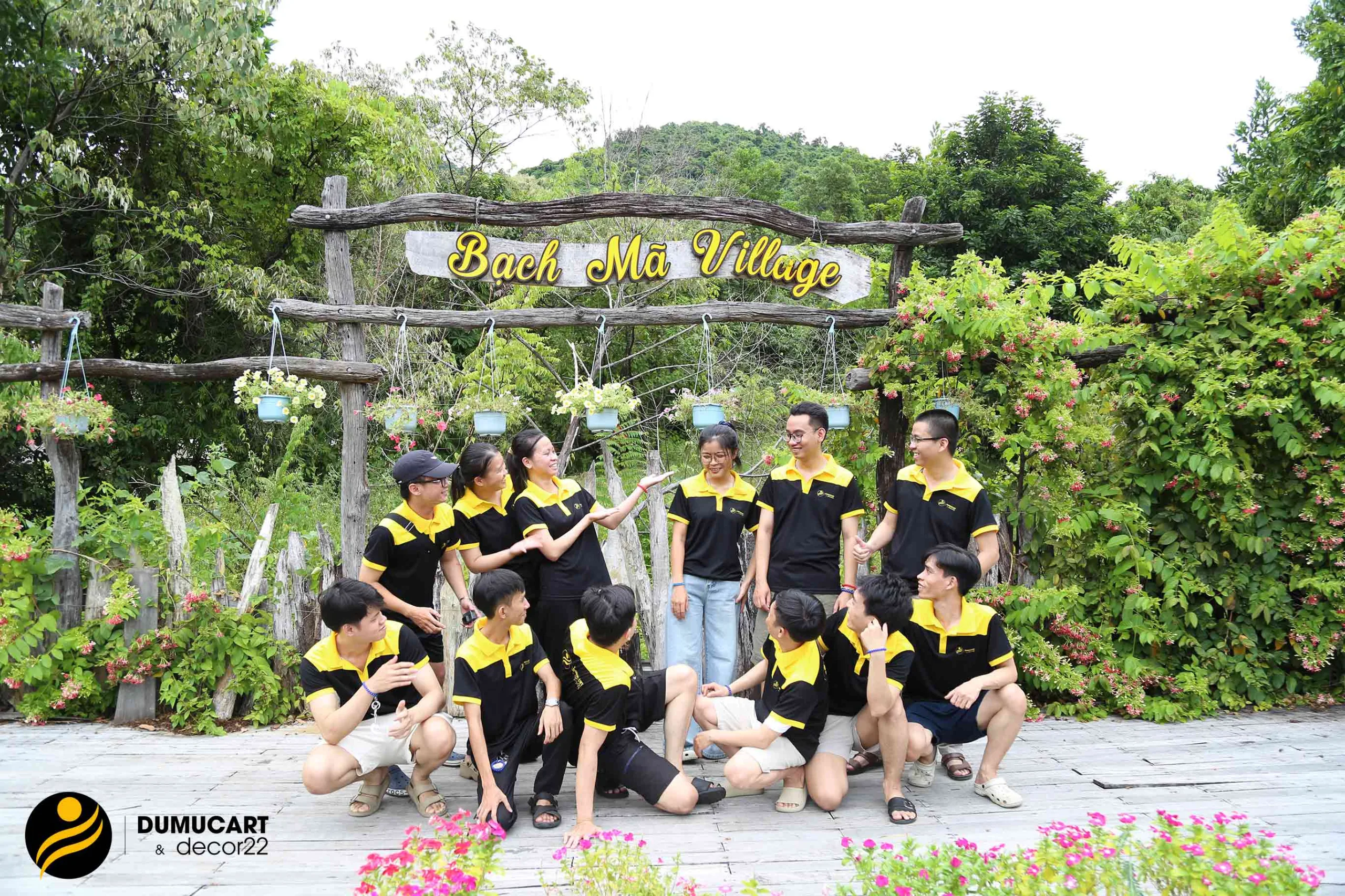 in du mục art đi chơi bạch mã