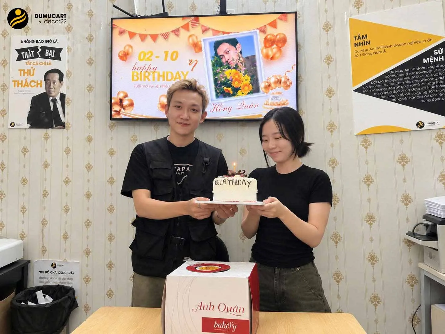 in du mục art tổ chức sinh nhật tháng 09 cho nhân viên