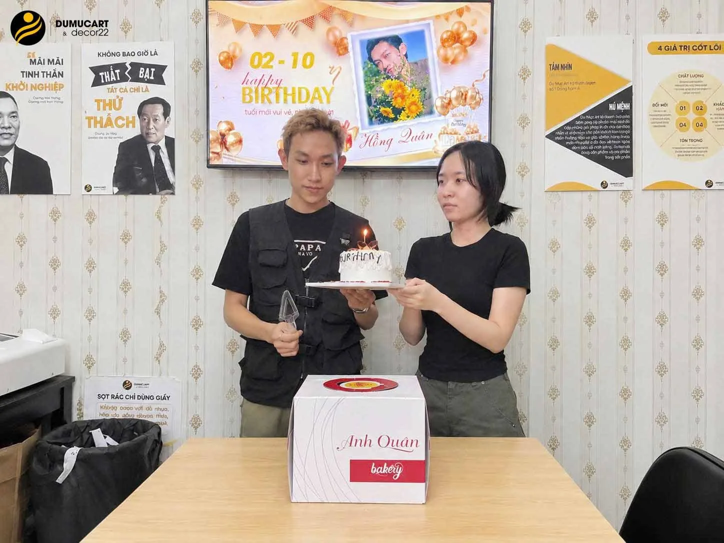 in du mục art tổ chức sinh nhật tháng 09 cho nhân viên