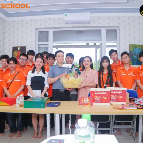 Hành trình trải nghiệm của học sinh phổ thông Cao đẳng FPT tại In Du Mục Art