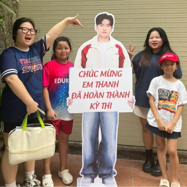 Xưởng In Standee Hình Người Giá Rẻ – Giống Thật Tại Đà Nẵng