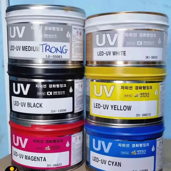 Cách Lựa Chọn Mực In UV Chuẩn Nhất – Không Tắc Đầu Phun