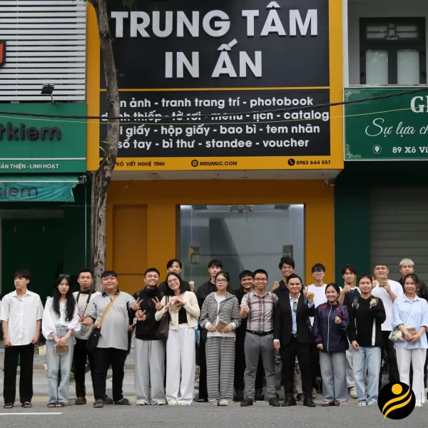 Sinh viên Duy Tân tại In Du Mục Art: Trải nghiệm xưởng in độc đáo
