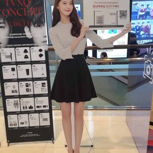 Standee hình người