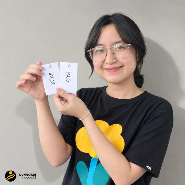 Tag Quần Áo Khoen Kim Loại